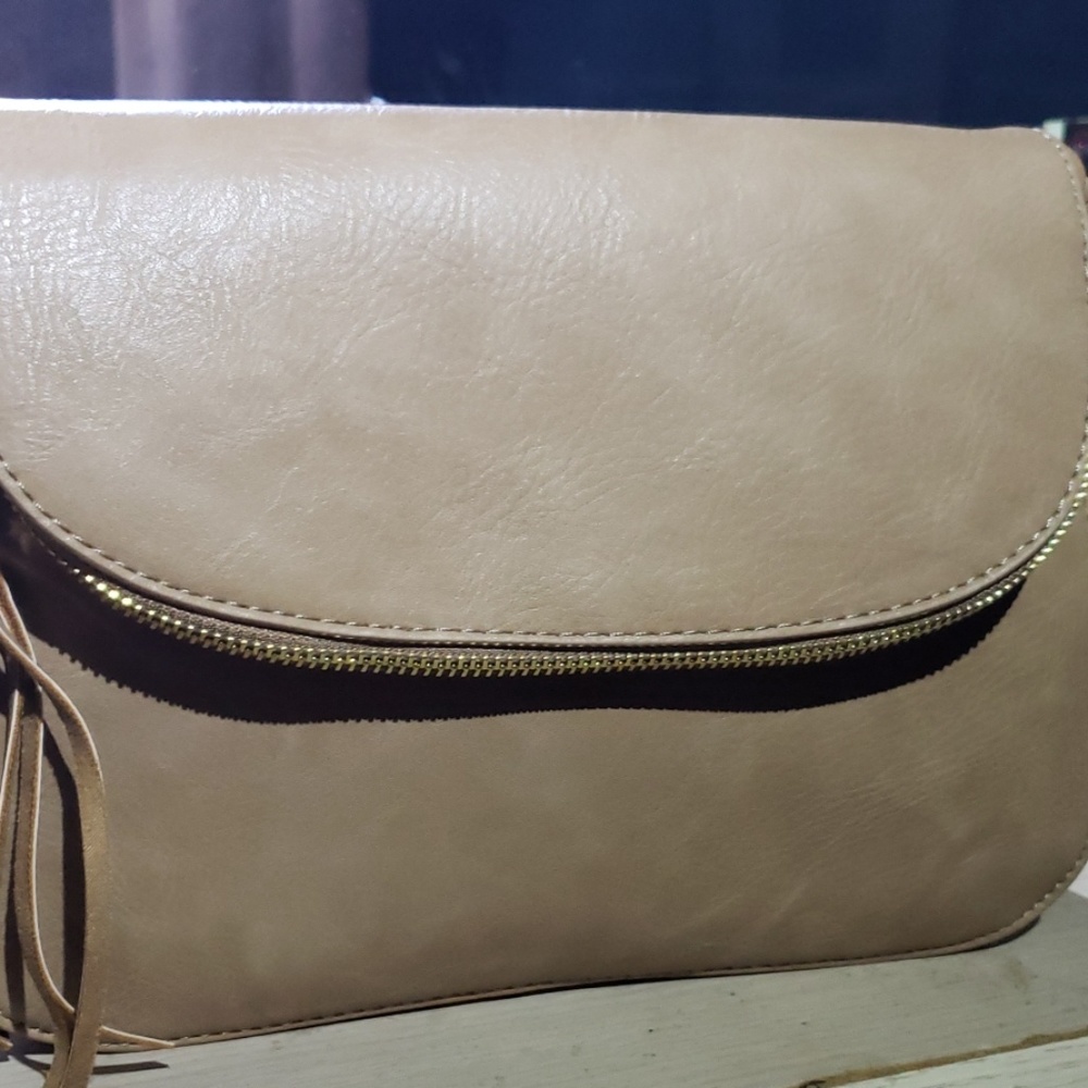Purse - Picture 2 of 4